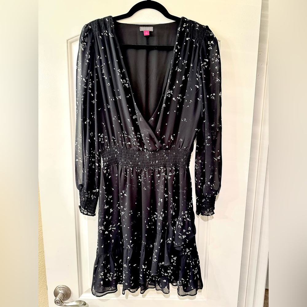 Vince Camuto Black and White Floral Long Sleeve Dress